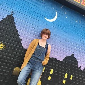 Meet your Posher, Chloe